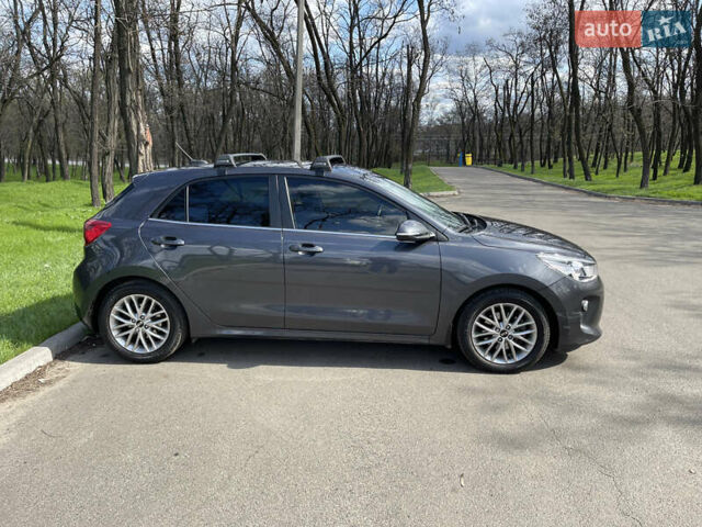 Серый Киа Рио, объемом двигателя 1.4 л и пробегом 33 тыс. км за 14500 $, фото 15 на Automoto.ua