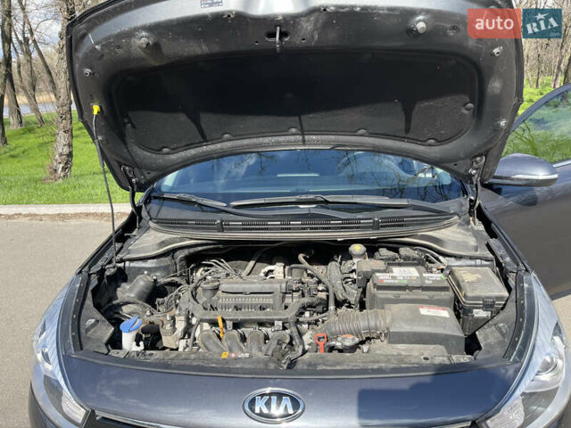 Серый Киа Рио, объемом двигателя 1.4 л и пробегом 33 тыс. км за 14500 $, фото 37 на Automoto.ua