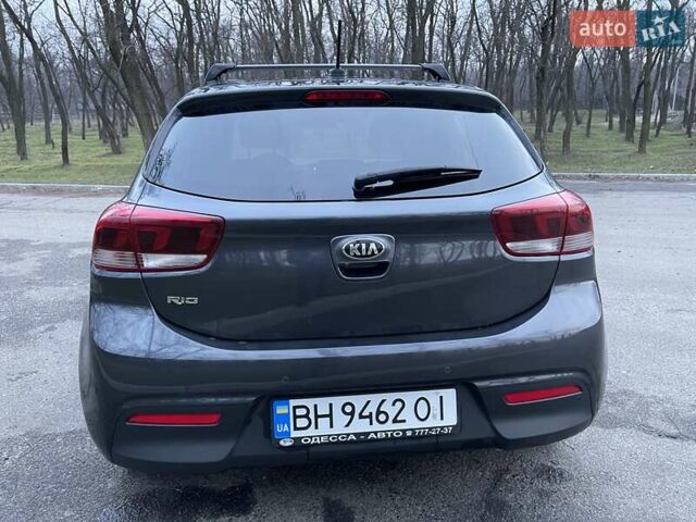 Серый Киа Рио, объемом двигателя 1.4 л и пробегом 33 тыс. км за 14500 $, фото 7 на Automoto.ua