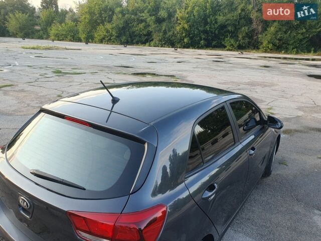 Серый Киа Рио, объемом двигателя 1.25 л и пробегом 90 тыс. км за 9900 $, фото 6 на Automoto.ua
