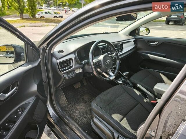 Сірий Кіа Ріо, об'ємом двигуна 1.37 л та пробігом 85 тис. км за 12700 $, фото 17 на Automoto.ua