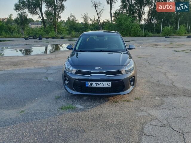 Серый Киа Рио, объемом двигателя 1.25 л и пробегом 90 тыс. км за 9900 $, фото 1 на Automoto.ua
