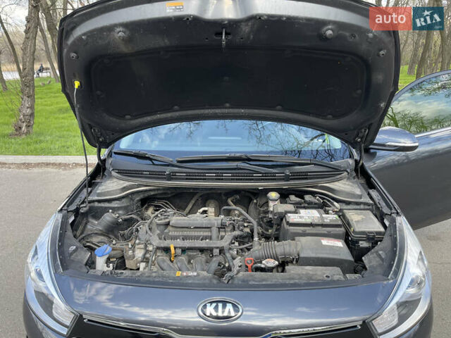 Серый Киа Рио, объемом двигателя 1.4 л и пробегом 33 тыс. км за 14500 $, фото 34 на Automoto.ua