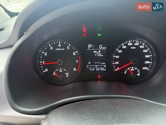 Серый Киа Рио, объемом двигателя 1.37 л и пробегом 83 тыс. км за 9900 $, фото 1 на Automoto.ua