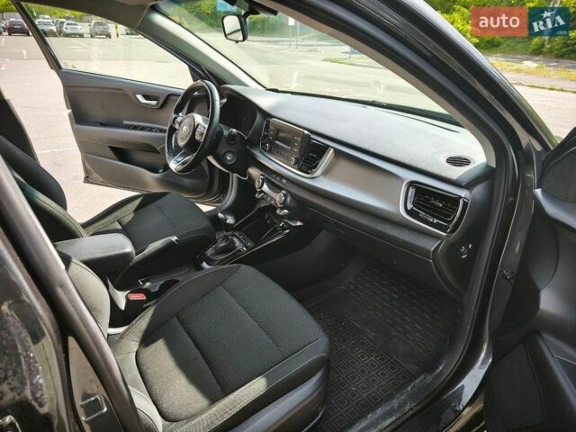 Сірий Кіа Ріо, об'ємом двигуна 1.37 л та пробігом 85 тис. км за 12700 $, фото 18 на Automoto.ua