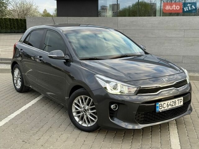 Серый Киа Рио, объемом двигателя 1.37 л и пробегом 45 тыс. км за 15300 $, фото 3 на Automoto.ua