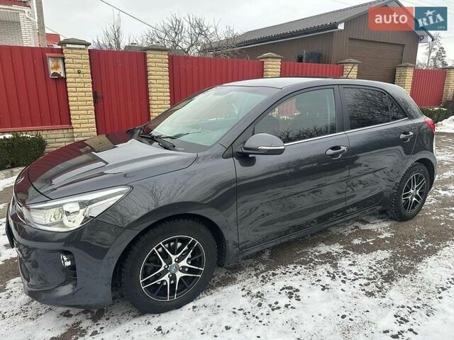Серый Киа Рио, объемом двигателя 1.37 л и пробегом 93 тыс. км за 15500 $, фото 9 на Automoto.ua