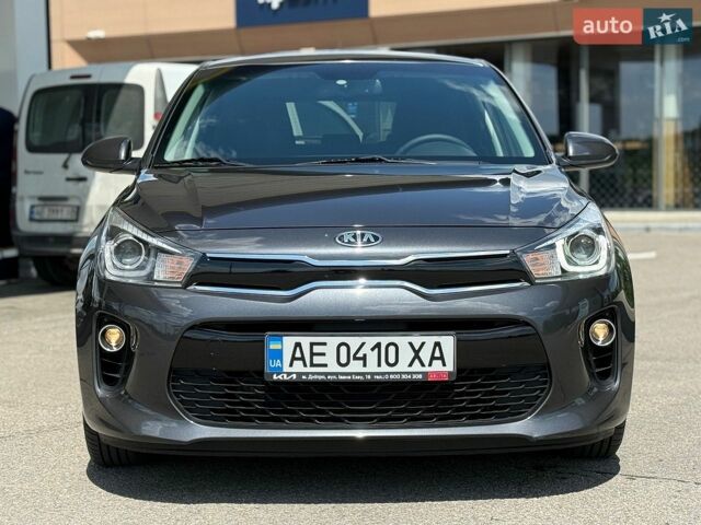 Серый Киа Рио, объемом двигателя 1.37 л и пробегом 64 тыс. км за 14000 $, фото 13 на Automoto.ua