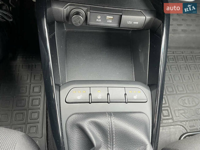 Сірий Кіа Ріо, об'ємом двигуна 1.25 л та пробігом 59 тис. км за 11600 $, фото 15 на Automoto.ua