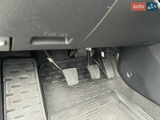 Сірий Кіа Ріо, об'ємом двигуна 1.25 л та пробігом 59 тис. км за 11600 $, фото 25 на Automoto.ua