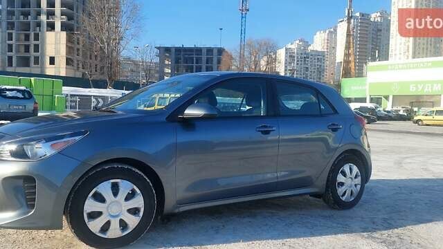 Серый Киа Рио, объемом двигателя 1.59 л и пробегом 171 тыс. км за 12700 $, фото 27 на Automoto.ua