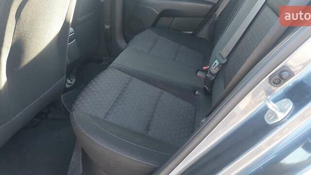 Серый Киа Рио, объемом двигателя 1.59 л и пробегом 171 тыс. км за 12700 $, фото 12 на Automoto.ua