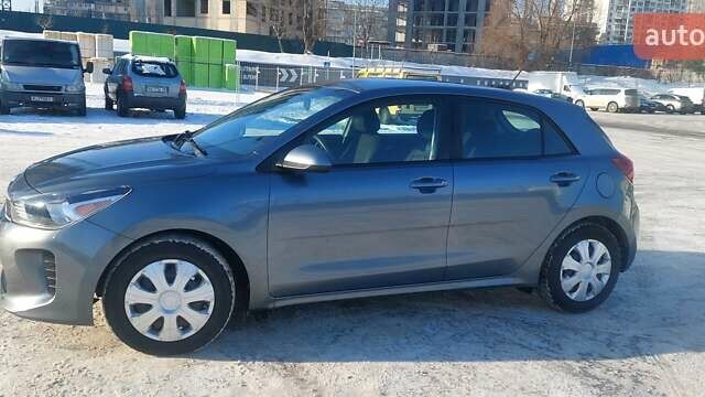 Серый Киа Рио, объемом двигателя 1.59 л и пробегом 171 тыс. км за 12700 $, фото 15 на Automoto.ua