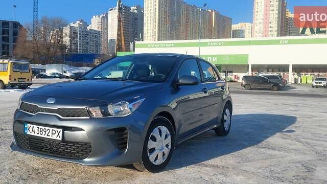 Серый Киа Рио, объемом двигателя 1.59 л и пробегом 171 тыс. км за 12700 $, фото 26 на Automoto.ua