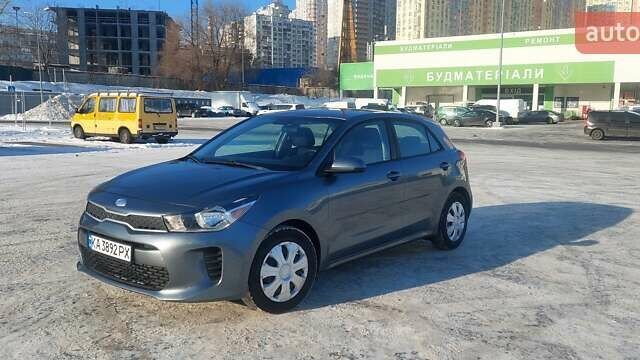 Серый Киа Рио, объемом двигателя 1.59 л и пробегом 171 тыс. км за 12700 $, фото 22 на Automoto.ua