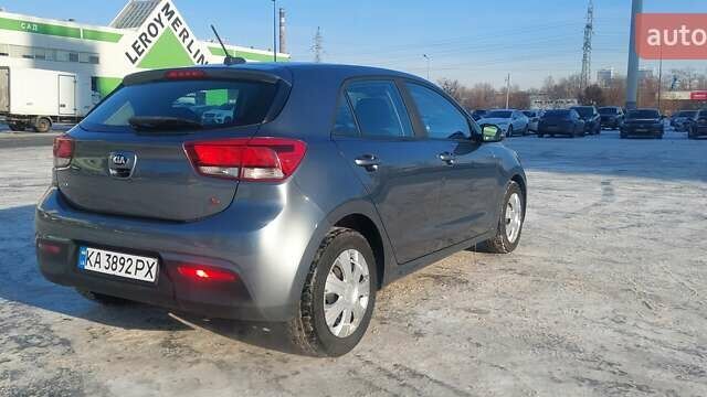 Серый Киа Рио, объемом двигателя 1.59 л и пробегом 171 тыс. км за 12700 $, фото 6 на Automoto.ua
