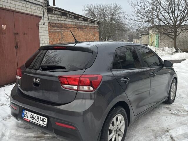 Сірий Кіа Ріо, об'ємом двигуна 1.4 л та пробігом 76 тис. км за 14200 $, фото 4 на Automoto.ua