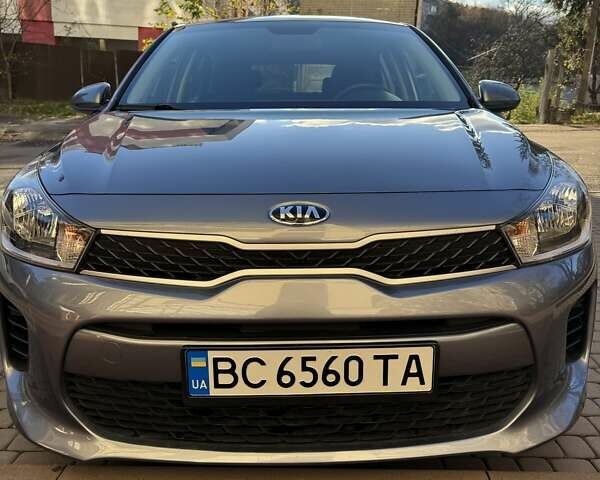 Сірий Кіа Ріо, об'ємом двигуна 1.59 л та пробігом 44 тис. км за 14500 $, фото 5 на Automoto.ua