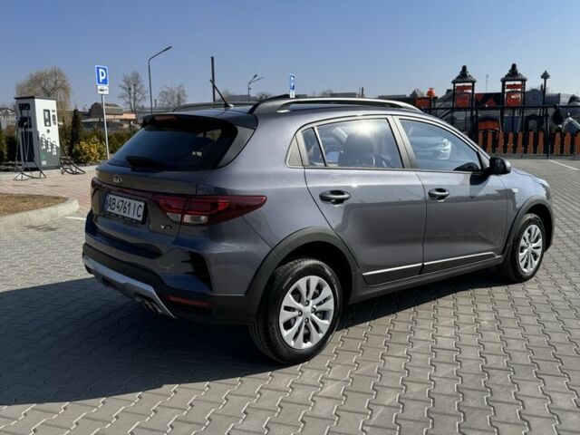Сірий Кіа Ріо, об'ємом двигуна 1.6 л та пробігом 13 тис. км за 17999 $, фото 2 на Automoto.ua