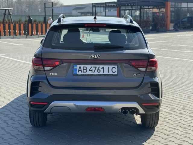 Сірий Кіа Ріо, об'ємом двигуна 1.6 л та пробігом 13 тис. км за 17999 $, фото 6 на Automoto.ua