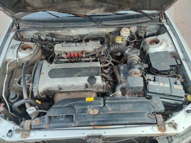 Серый Киа Рио, объемом двигателя 1.8 л и пробегом 250 тыс. км за 1350 $, фото 5 на Automoto.ua