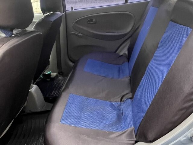 Серый Киа Рио, объемом двигателя 1.3 л и пробегом 352 тыс. км за 1900 $, фото 6 на Automoto.ua