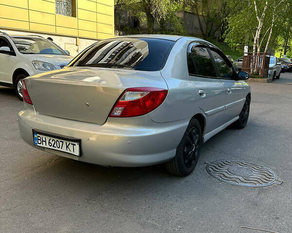 Серый Киа Рио, объемом двигателя 1.5 л и пробегом 268 тыс. км за 3300 $, фото 9 на Automoto.ua