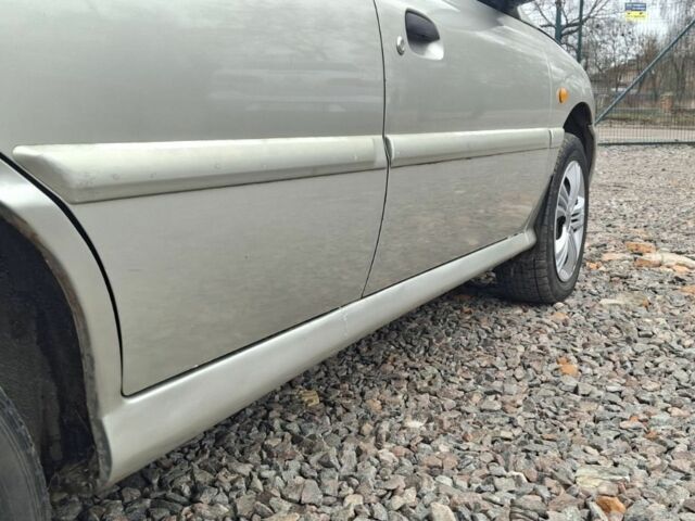 Серый Киа Рио, объемом двигателя 1.3 л и пробегом 230 тыс. км за 2750 $, фото 12 на Automoto.ua