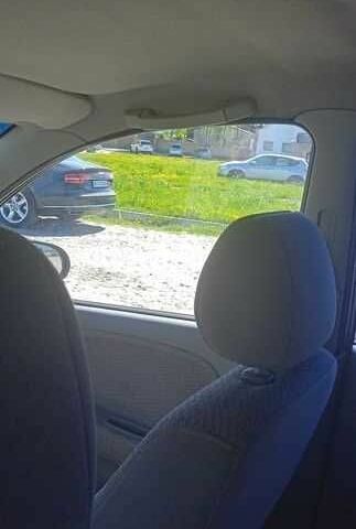 Серый Киа Рио, объемом двигателя 1.3 л и пробегом 330 тыс. км за 1500 $, фото 14 на Automoto.ua