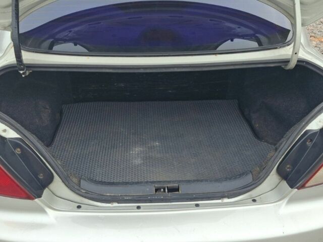 Серый Киа Рио, объемом двигателя 1.3 л и пробегом 230 тыс. км за 2750 $, фото 17 на Automoto.ua