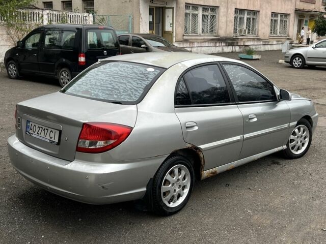 Серый Киа Рио, объемом двигателя 1.6 л и пробегом 140 тыс. км за 1700 $, фото 4 на Automoto.ua