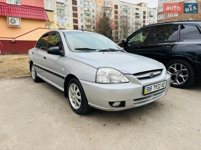 Сірий Кіа Ріо, об'ємом двигуна 1.4 л та пробігом 300 тис. км за 2300 $, фото 2 на Automoto.ua
