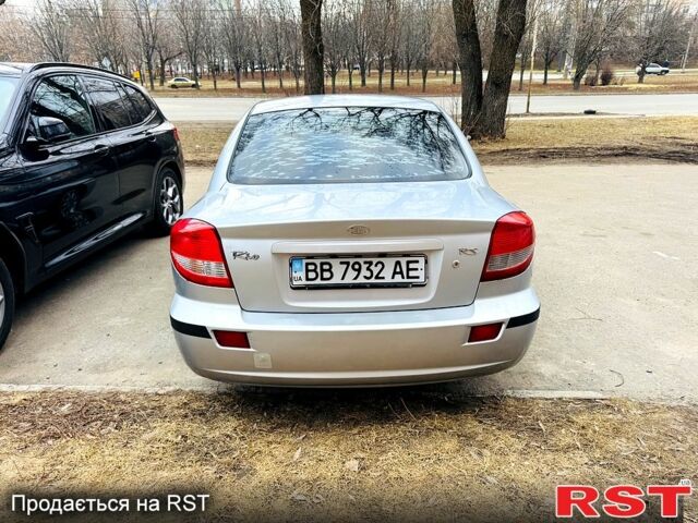 Серый Киа Рио, объемом двигателя 1.4 л и пробегом 300 тыс. км за 2300 $, фото 6 на Automoto.ua