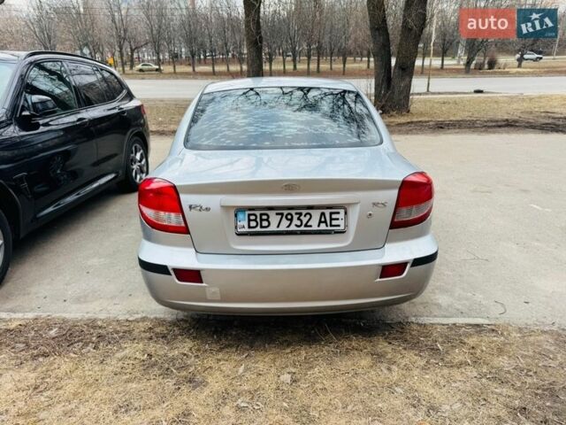 Сірий Кіа Ріо, об'ємом двигуна 1.4 л та пробігом 300 тис. км за 2300 $, фото 6 на Automoto.ua