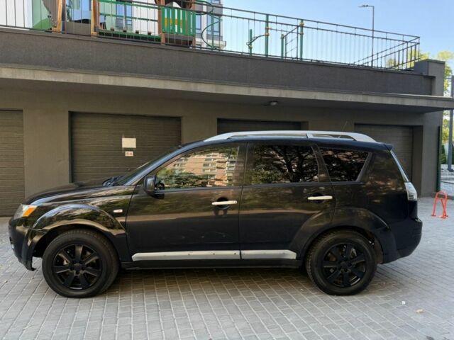 Серый Киа Рио, объемом двигателя 1.5 л и пробегом 255 тыс. км за 1904 $, фото 7 на Automoto.ua