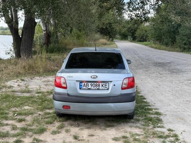 Серый Киа Рио, объемом двигателя 0 л и пробегом 188 тыс. км за 2697 $, фото 5 на Automoto.ua