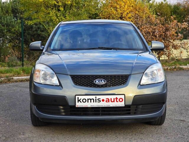 Кіа Ріо 2006 у Хмельницькому на Automoto.ua Сірий Кіа Ріо, об'ємом двигуна 1.4 л та пробігом 153 тис. км за 5499 $, фото 1 на Automoto.ua