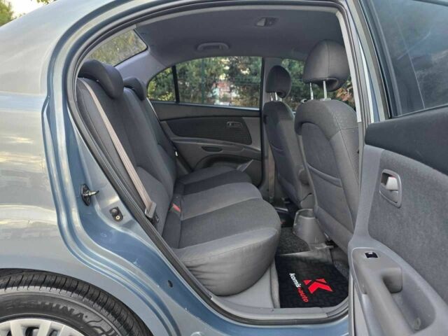 Кіа Ріо 2006 у Хмельницькому на Automoto.ua Сірий Кіа Ріо, об'ємом двигуна 1.4 л та пробігом 153 тис. км за 5499 $, фото 10 на Automoto.ua