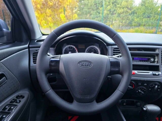 Кіа Ріо 2006 у Хмельницькому на Automoto.ua Сірий Кіа Ріо, об'ємом двигуна 1.4 л та пробігом 153 тис. км за 5499 $, фото 17 на Automoto.ua