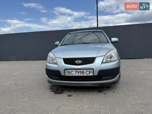 Серый Киа Рио, объемом двигателя 1.4 л и пробегом 237 тыс. км за 4300 $, фото 14 на Automoto.ua