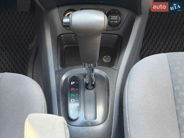 Серый Киа Рио, объемом двигателя 1.4 л и пробегом 215 тыс. км за 5190 $, фото 31 на Automoto.ua