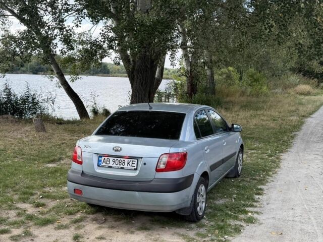 Серый Киа Рио, объемом двигателя 0 л и пробегом 188 тыс. км за 2697 $, фото 3 на Automoto.ua