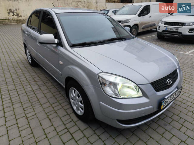 Серый Киа Рио, объемом двигателя 1.4 л и пробегом 94 тыс. км за 4900 $, фото 14 на Automoto.ua