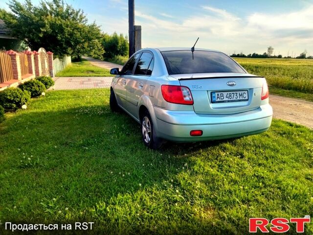 Сірий Кіа Ріо, об'ємом двигуна 1.4 л та пробігом 230 тис. км за 5200 $, фото 7 на Automoto.ua