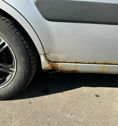 Серый Киа Рио, объемом двигателя 1.4 л и пробегом 244 тыс. км за 2900 $, фото 9 на Automoto.ua