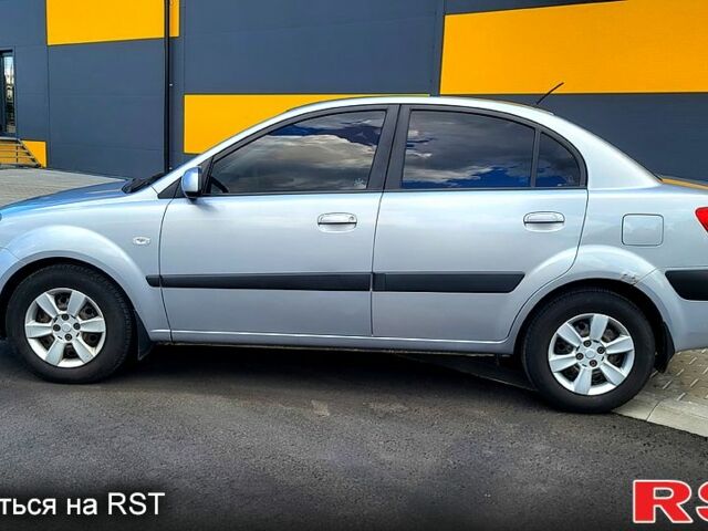 Сірий Кіа Ріо, об'ємом двигуна 1.4 л та пробігом 224 тис. км за 3500 $, фото 9 на Automoto.ua