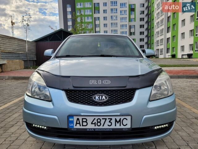 Серый Киа Рио, объемом двигателя 1.4 л и пробегом 230 тыс. км за 4999 $, фото 26 на Automoto.ua