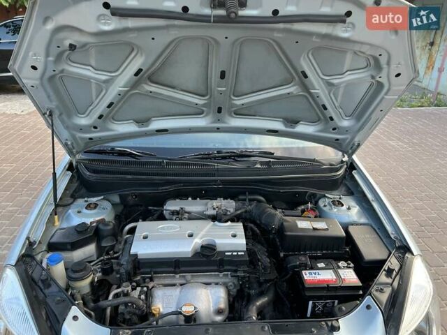 Серый Киа Рио, объемом двигателя 0 л и пробегом 202 тыс. км за 4999 $, фото 3 на Automoto.ua