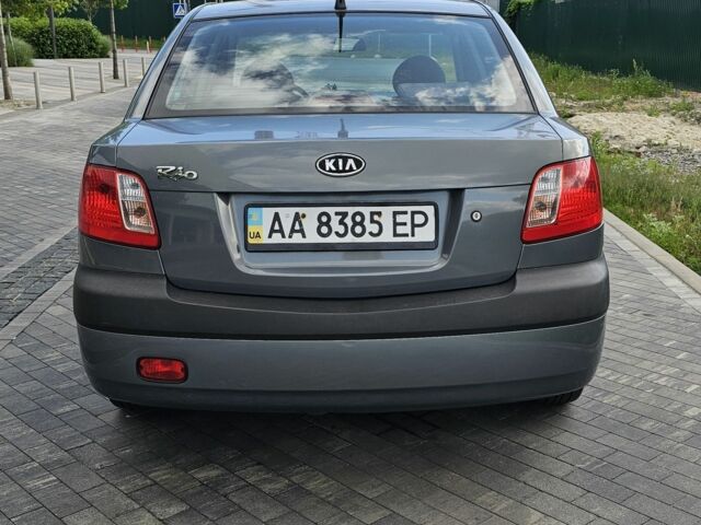 Серый Киа Рио, объемом двигателя 1.3 л и пробегом 160 тыс. км за 4300 $, фото 10 на Automoto.ua