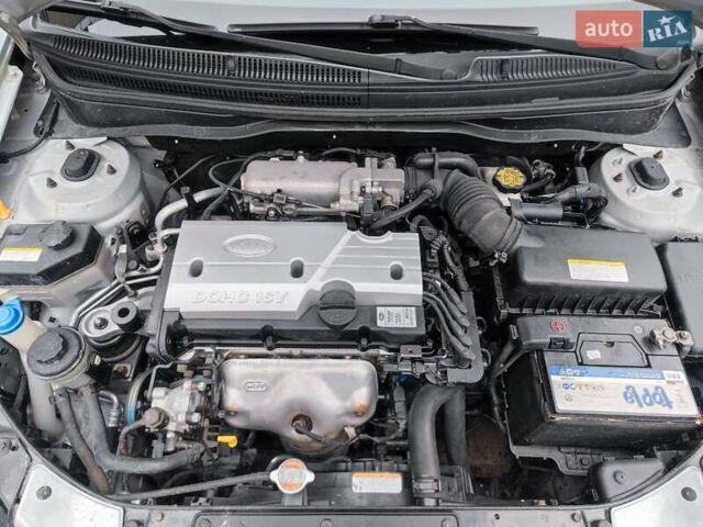Серый Киа Рио, объемом двигателя 1.4 л и пробегом 94 тыс. км за 4900 $, фото 42 на Automoto.ua